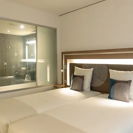 Novotel